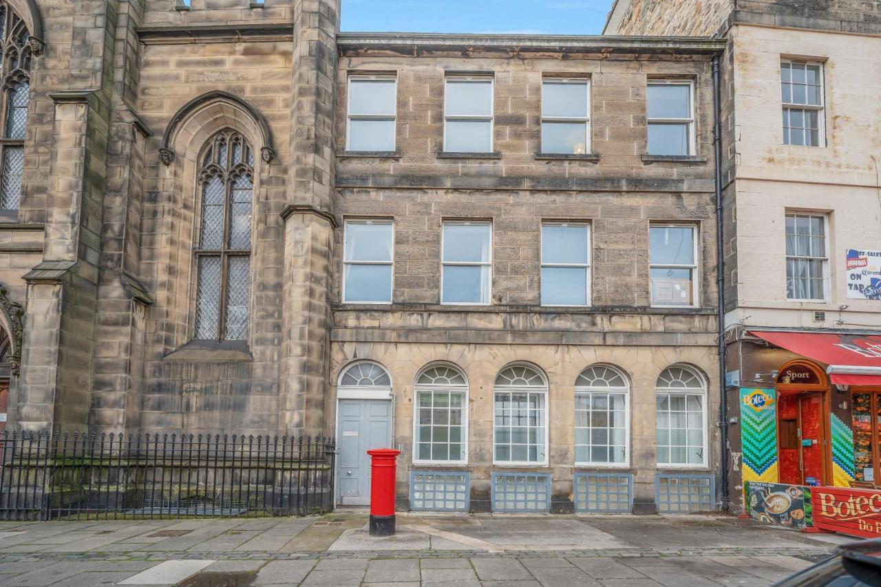 Spacious & Cosy Studio Flat In The Heart Of Edinburgh City Centre Bagian luar foto