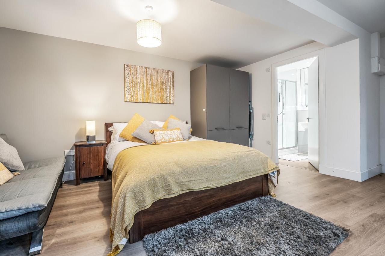Spacious & Cosy Studio Flat In The Heart Of Edinburgh City Centre Bagian luar foto