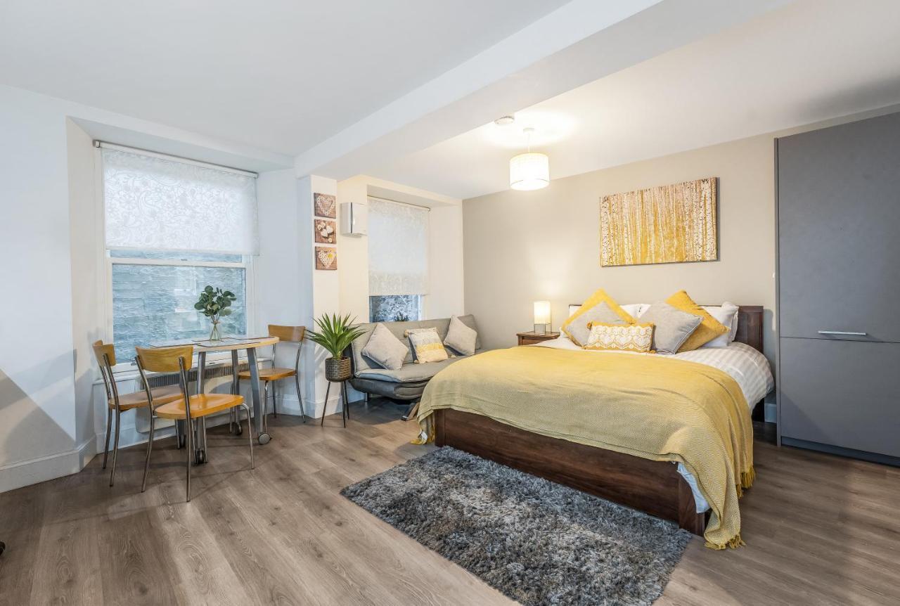 Spacious & Cosy Studio Flat In The Heart Of Edinburgh City Centre Bagian luar foto